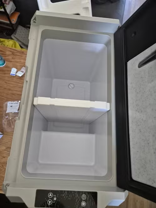 Horizon Campers Koelbox 55L - compartimenten